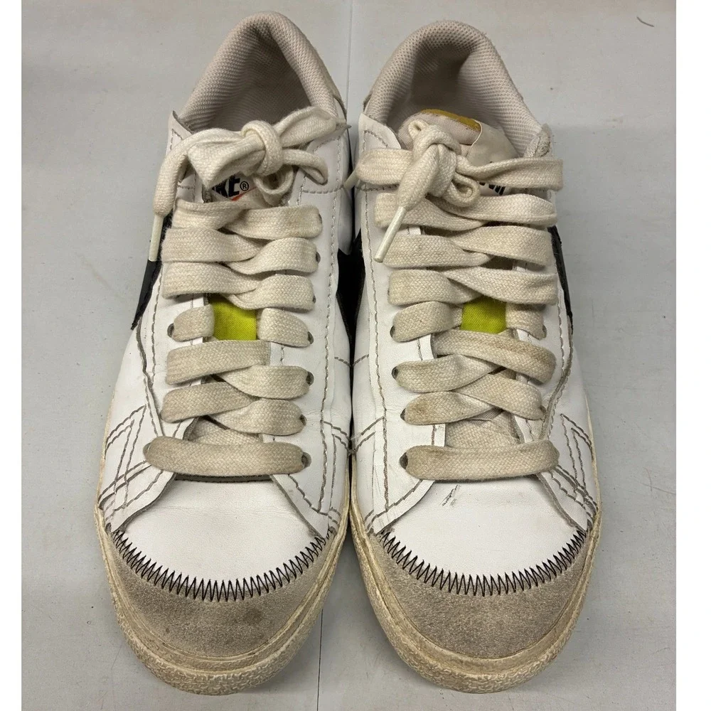 Nike Blazer Low 77 Jumbo Mens Size 11 White Black Sneakers DN2158-101 Casual